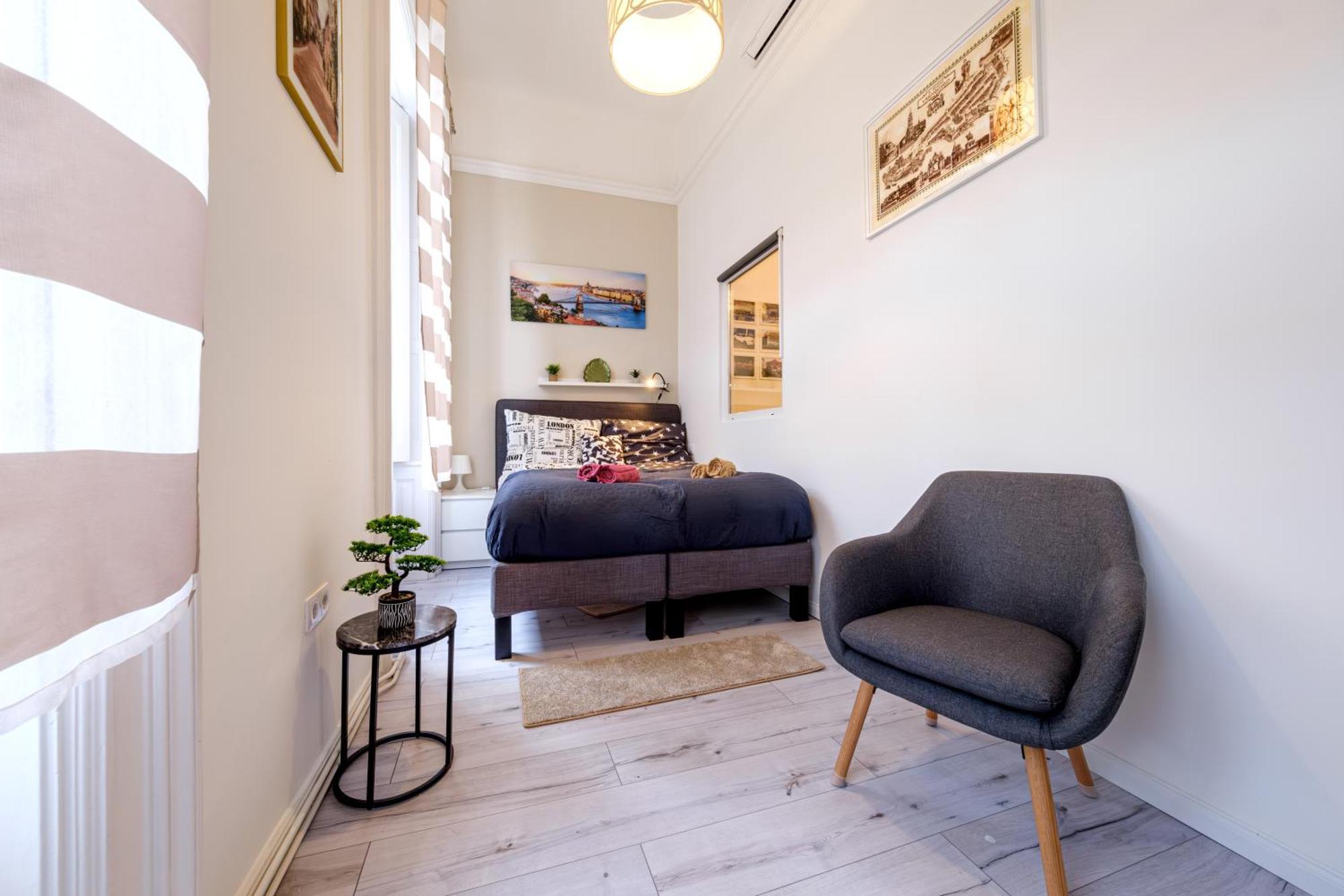 Soho Downtown Apartment Budapest Exterior photo